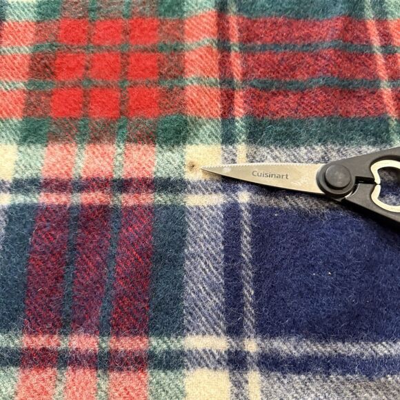 Vintage Wool Blend Navy Red Plaid Throw Blanket Fringed 50”x66” w/Fringe *READ* - Picture 7 of 12
